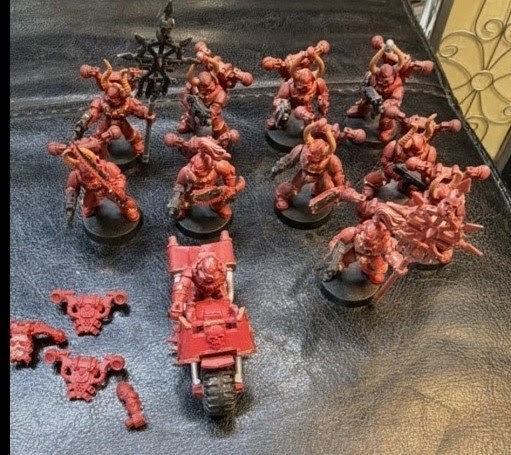 Warhammer 40k Chaos Space Marines Khorne Berzerkers & Bike Lot - Vintage OOP